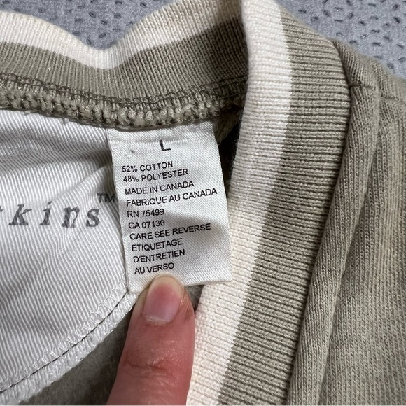 Smith and Watkins V Neck Sleeveless Golf Sweater Vest Size Large in Gray Tan EUC - Picture 3 of 3